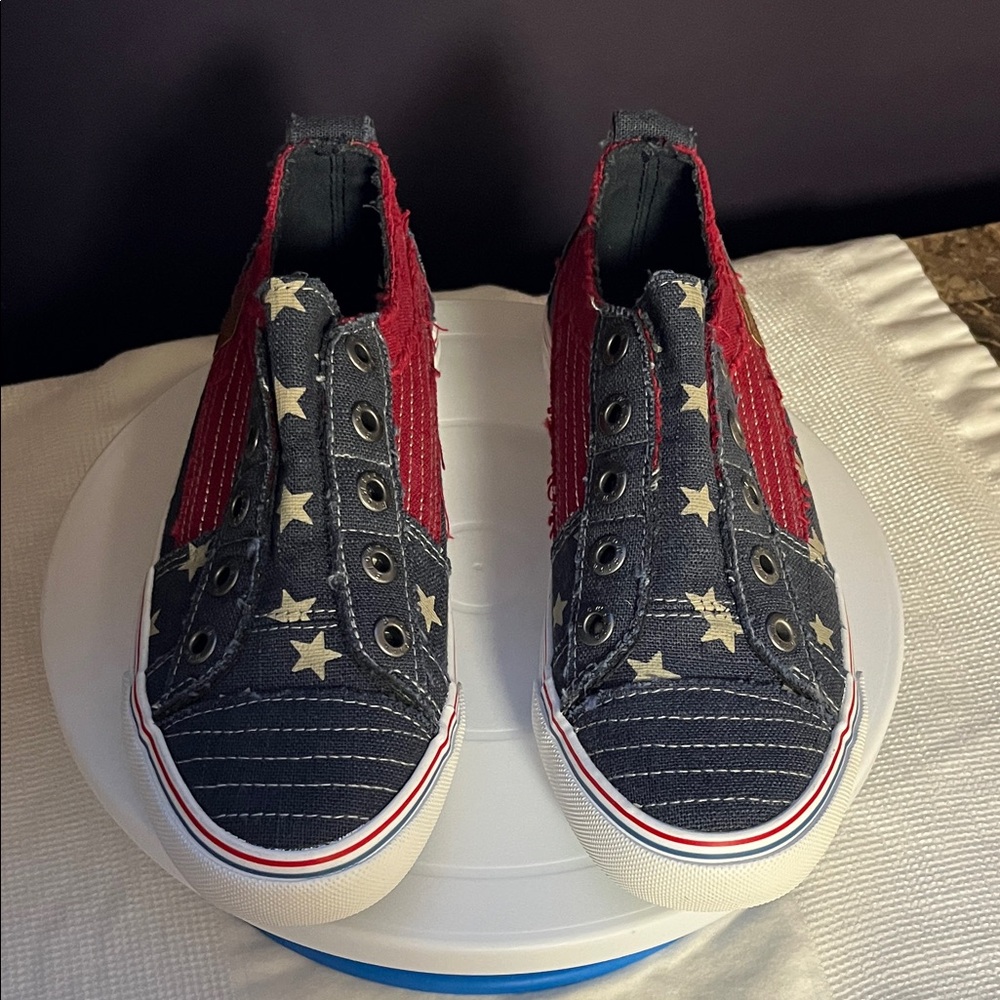 Starry Canvas Slip-On Sneakers